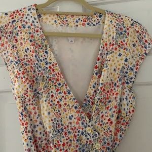 Gap wrap dress. Yellow red blue floral print. Light sheer feel to the material